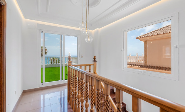 Herverkoop - Detached Villa - Torrevieja - Los Frutales