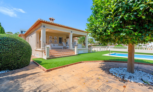 Herverkoop - Detached Villa - Benissa - Carrio