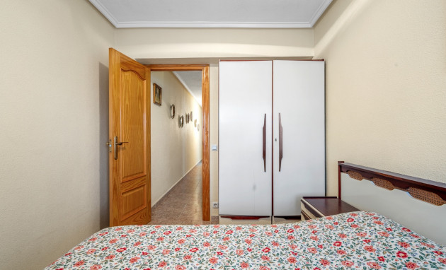 Herverkoop - Apartment - Torrevieja - Playa Del Cura