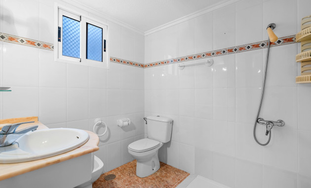 Herverkoop - Apartment - Torrevieja - Playa Del Cura