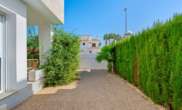 Resale - Semi detached Villa - Ciudad Quesada - Doña Pepa