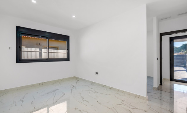 Herverkoop - Detached Villa - Orihuela Costa - Dehesa de Campoamor