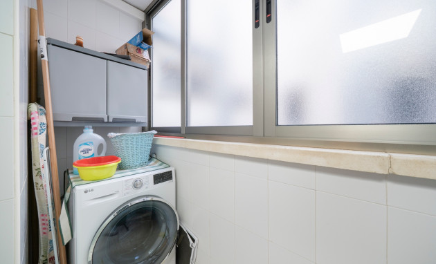 Reventa - Apartment - Torrevieja - Playa Los Locos