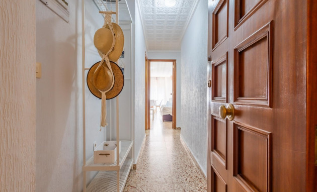 Herverkoop - Apartment - Torrevieja - Acequion