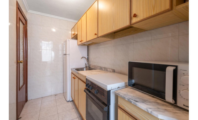 Herverkoop - Apartment - Torrevieja - Centro