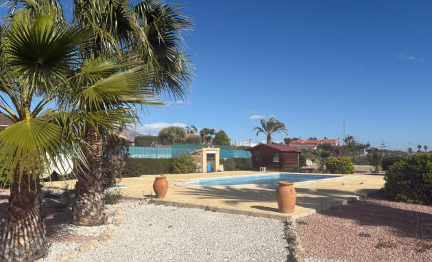 Herverkoop - Detached Villa - Albatera