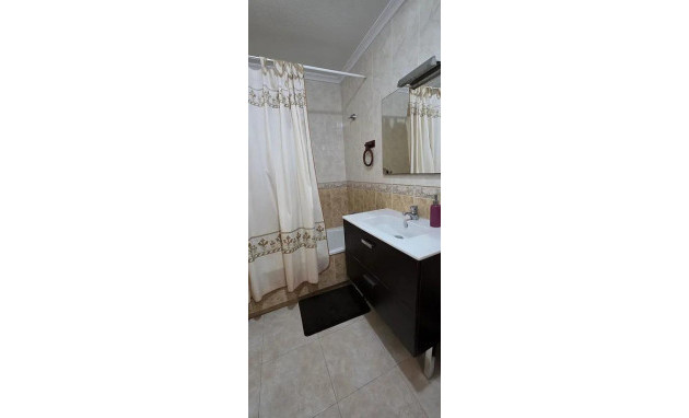 Herverkoop - Apartment - Torrevieja - Centro