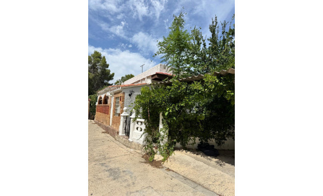 Herverkoop - Villa - Gandia - Urbanizaciones