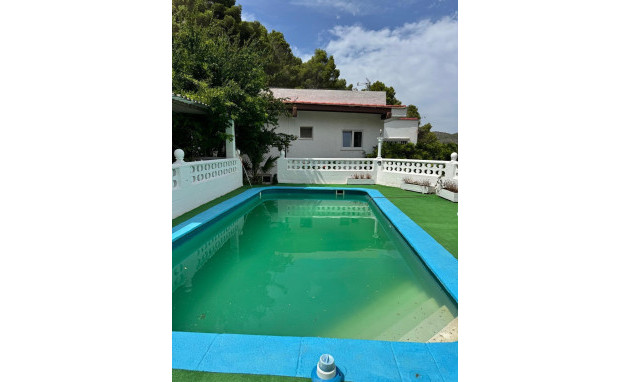 Herverkoop - Villa - Gandia - Urbanizaciones