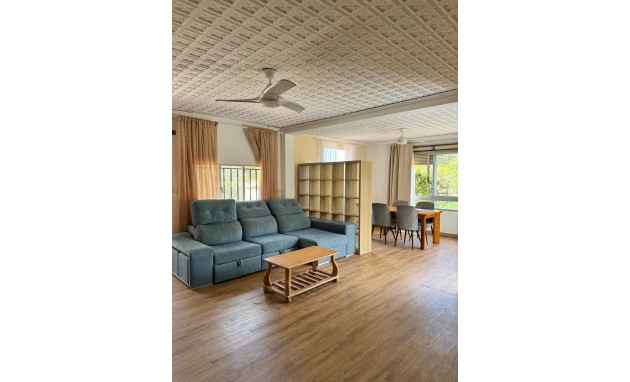 Herverkoop - Villa - Gandia - Urbanizaciones