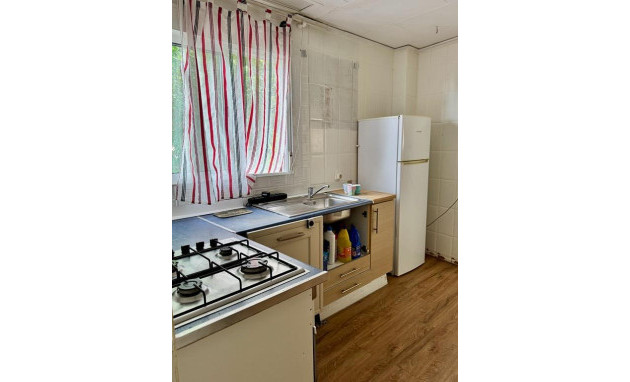 Herverkoop - Villa - Gandia - Urbanizaciones