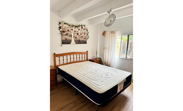 Herverkoop - Villa - Gandia - Urbanizaciones