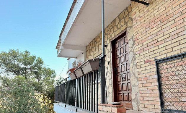 Herverkoop - Villa - Gandia - Urbanizaciones