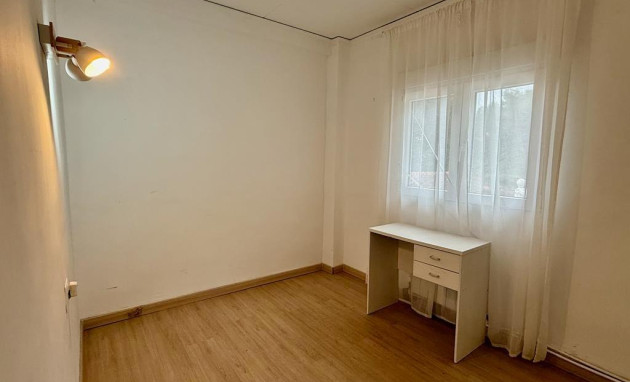 Herverkoop - Villa - Gandia - Urbanizaciones