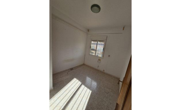 Herverkoop - duplex - Torrevieja - Torretas