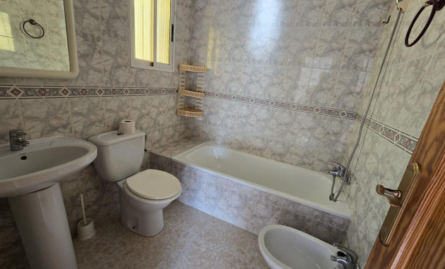 Herverkoop - duplex - Torrevieja - Torretas