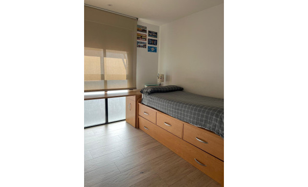 Herverkoop - Apartment - Alicante - Garbinet-Parque de las Avenidas