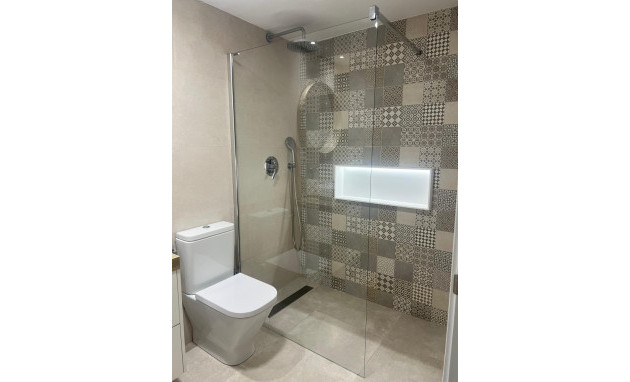 Herverkoop - Apartment - Alicante - Garbinet-Parque de las Avenidas