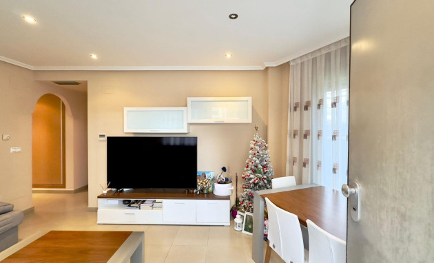 Herverkoop - Building - Torrevieja - Playa del cura