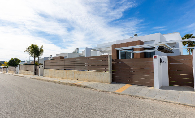 Herverkoop - Villa - Orihuela Costa - Vistabella Golf