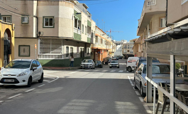 Herverkoop - Apartment - Torrevieja - Playa del cura