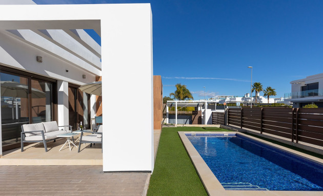 Herverkoop - Villa - Orihuela Costa - Vistabella Golf