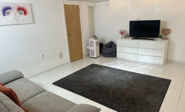 Herverkoop - Herenhuis - Orihuela - Entre Naranjos Vistabella