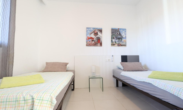 Herverkoop - Apartment - Orihuela Costa - La Zenia