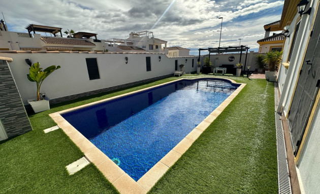 Herverkoop - Villa - Orihuela - Entre Naranjos Vistabella