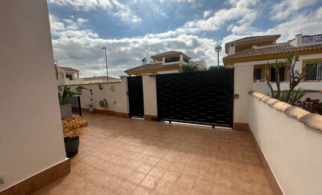 Herverkoop - Villa - Orihuela - Entre Naranjos Vistabella