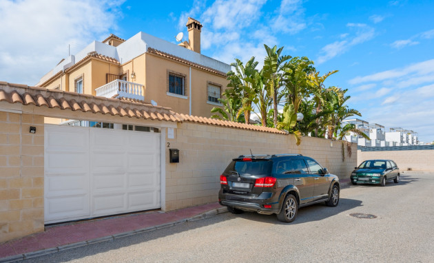 Herverkoop - Quad Villa - Ciudad Quesada - Doña Pepa