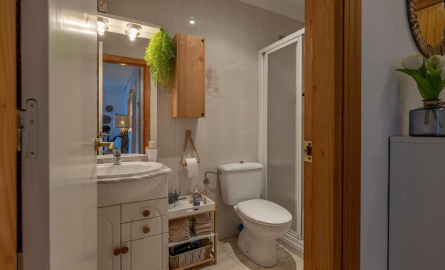 Herverkoop - 1. Apartment / flat - Torrevieja - Acequion