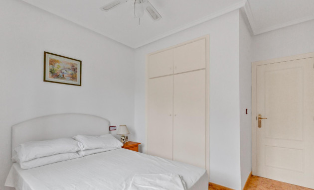 Herverkoop - Apartment - Orihuela Costa - Las Filipinas