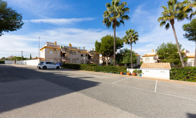 Herverkoop - Apartment - Orihuela Costa - Las Filipinas