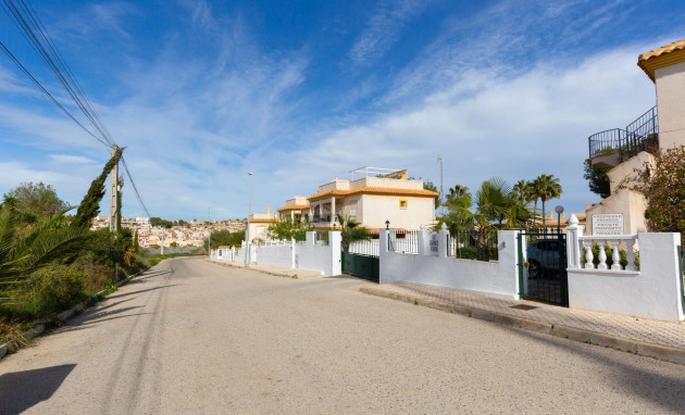 Herverkoop - Apartment - Orihuela Costa - Las Filipinas