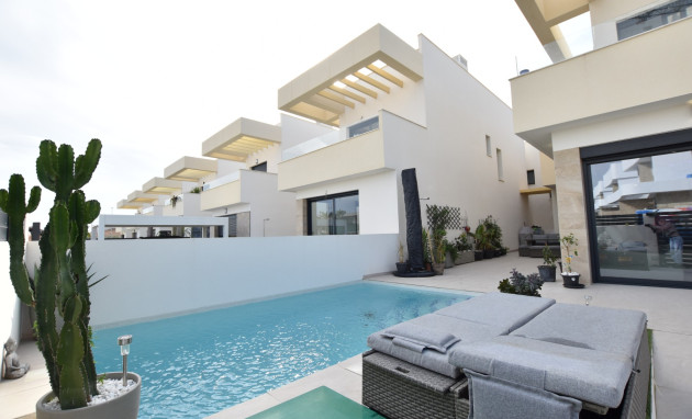 Herverkoop - Detached Villa - Los Montesinos - La Herrada