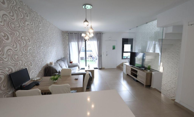 Herverkoop - Terraced house - Orihuela Costa - Los Dolses
