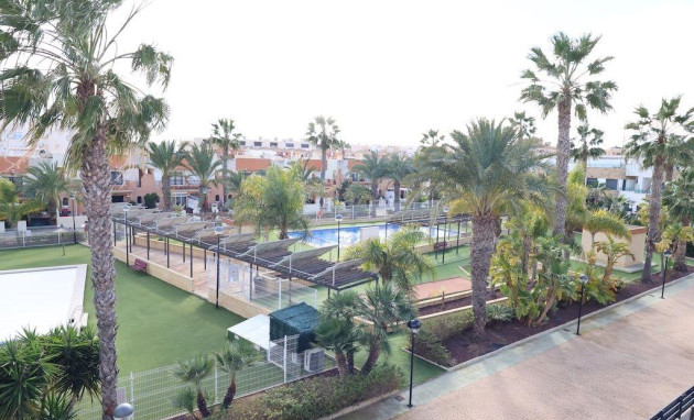 Herverkoop - Terraced house - Orihuela Costa - Los Dolses