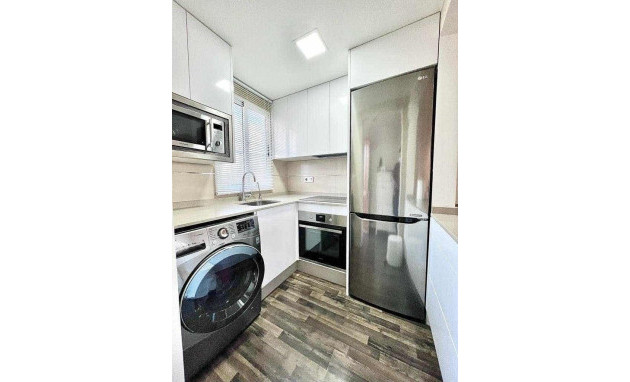 Herverkoop - Apartment - Torrevieja - Acequion