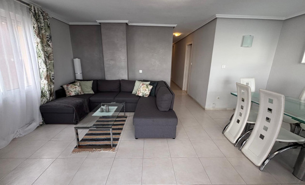 Herverkoop - Apartment - Torrevieja - Acequion