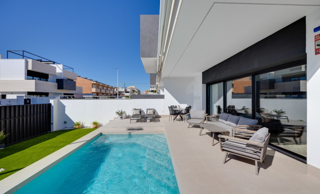 Herverkoop - Bungalow - Gelijkvloers - Pilar de la Horadada - Costa Blanca Sur