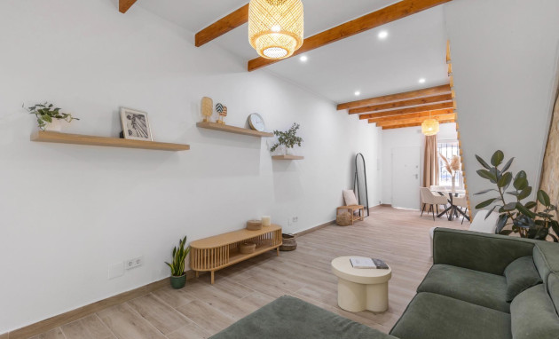 Herverkoop - Terraced house - Torrevieja - Centro - Muelle Pesquero