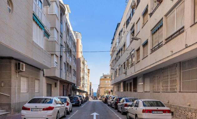 Herverkoop - Flat - Torrevieja - Habaneras