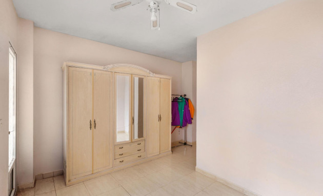 Herverkoop - Apartment - Torrevieja - Centro - Muelle Pesquero
