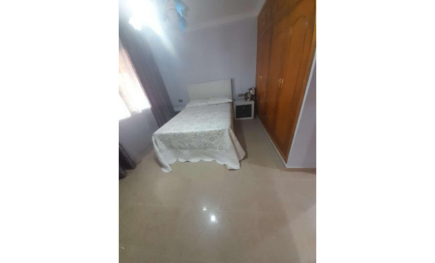 Herverkoop - Villa - Torrevieja - Punta prima