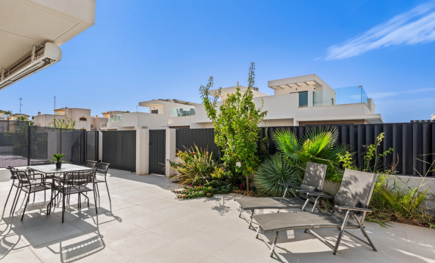 Herverkoop - Semi detached Villa - La Marina - La Marina - Urbanization