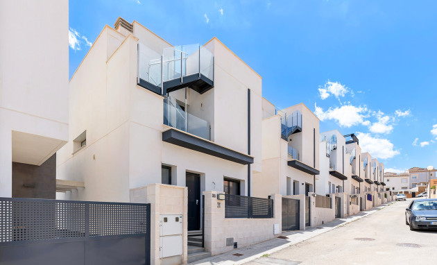 Resale - Detached Villa - Orihuela Costa - Villamartin