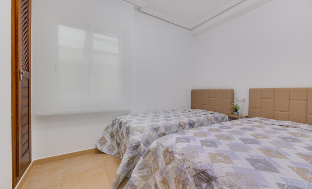 Herverkoop - Bungalow - Gelijkvloers - Torrevieja - Torreblanca