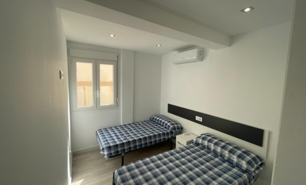 Revente - Bungalow - Rez-de-chaussée - Cabo Roig