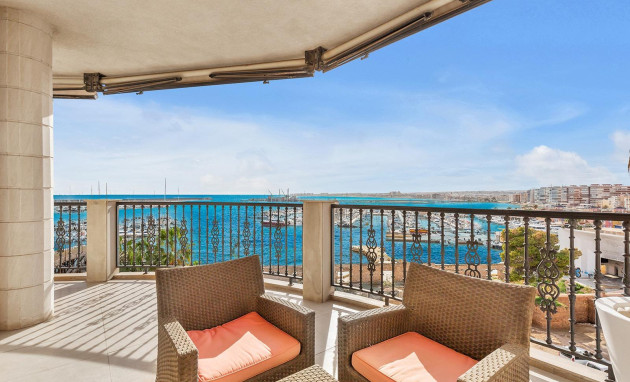 Herverkoop - Apartment - Torrevieja - Paseo maritimo